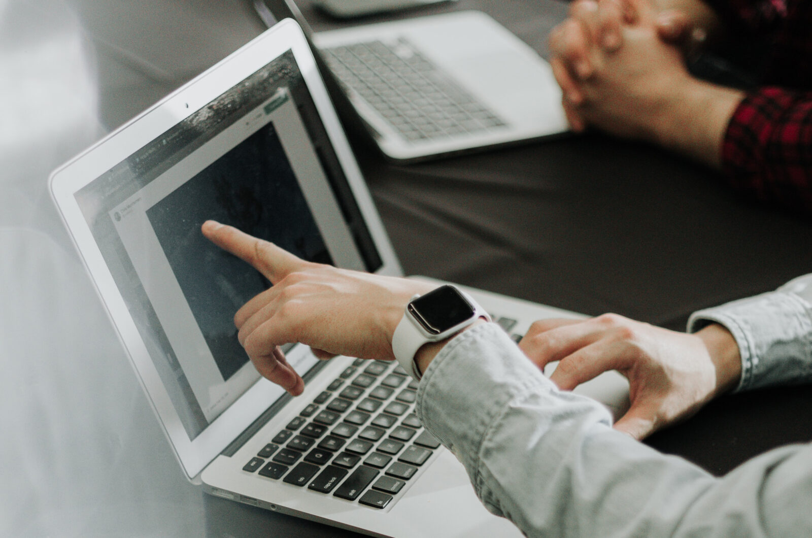 弊社オンライン研修「オンラインライブ」の特徴とこれまで実施を見送り続けてきたたった1つの理由